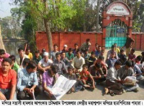 Bangladeş'te Müslümanlar Hindular için nöbet tutuyor
