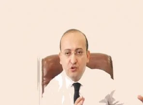 Başdanışmandan sert cevap: Hükümete yüklemek aymazlıktır!