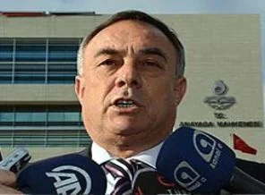 CHP, Anayasa Mahkemesi'ne gitti
