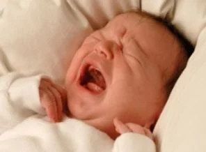 Çocuk ağlaması 'boşanma sebebi'