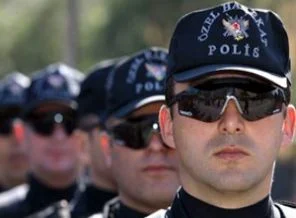 Diyarbakır polisi Kürtçe öğreniyor