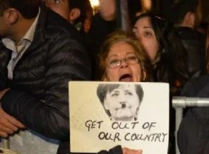 ''Euro, Avrupa'yı ikiye böldü''
