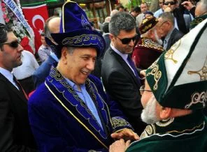 'Herkes istifade etmek istiyor'