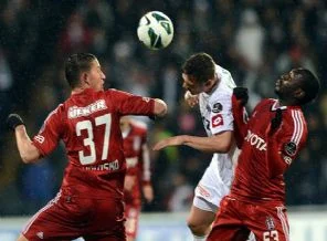 Kartal İnönü'de farklı yenildi