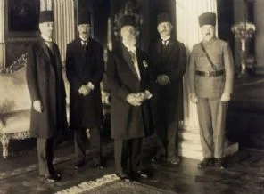 Meclis Hilafeti bugün kaldırdı, eğer isterse Hilafeti bugün geri getirebilir