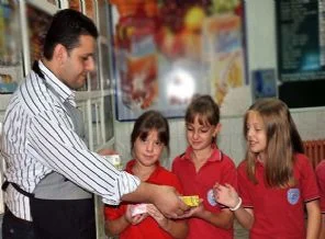 Okul kantincilerine hijyen eğitimi