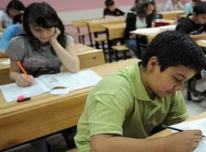 Son SBS'de başörtüsü serbest
