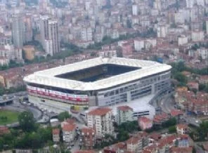 Şükrü Saraçoğlu'na polis kuşatması