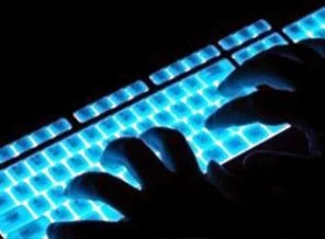 'Tarihin en büyük saldırısı' interneti yavaşlattı