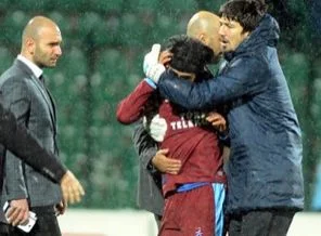 Trabzonlu futbolcular birbirine girdi