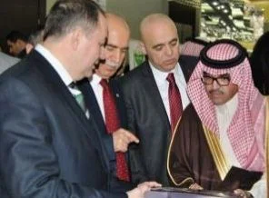 Türk iş adamları elleri dolu döndü