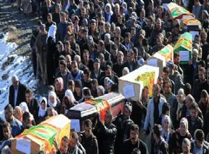 Uludere cenazelerinde 'PKK sembolü'ne takipsizlik