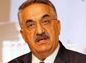 Yunus Emre Çarşısı'na bakan eli uzandı