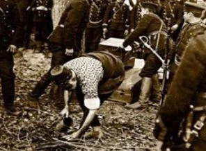 Abdest aldı, Namaz kıldı, idam sehpasına çıktı! (Foto Galeri)