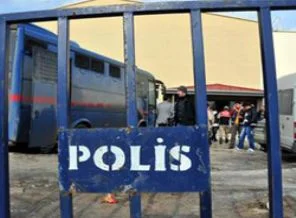 Adana 'KCK' davasında tutuklu kalmadı