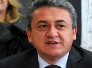 AK Parti İlçe Başkanı istifa etti