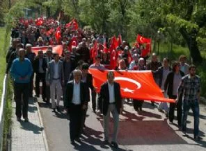 Akil İnsanlar Heyeti Karabük'te protesto edildi