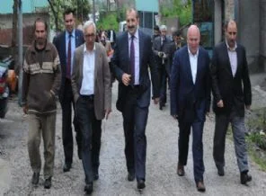 Akil İnsanlar heyeti öyle bir mahalleye gitti ki!