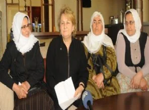 Akil İnsanlar öldürülen baba oğulun evinde