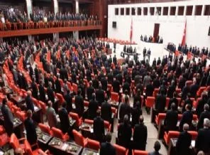 Anayasa Komisyonu partilerin taslaklarını değerlendirecek