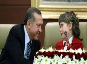 Arınç: 23 Nisan'da koltuk devrine devam