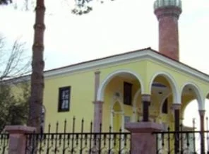 Asırlık cami yeniden ibadete açıldı