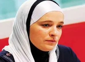 Başörtülü başkan Amra Babic'ten Türkiye'ye övgü dolu sözler