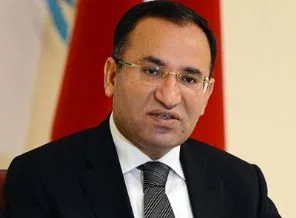 Bozdağ'dan anayasa açıklaması