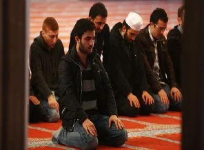 Bu gece, husuf namazı vakti