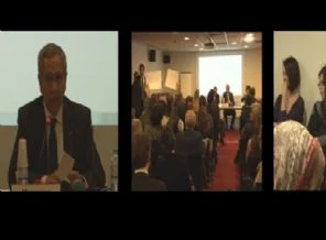 Bülent Arınç'a Paris'te protesto