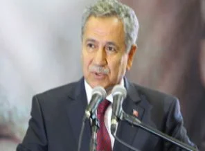 Bülent Arınç siyaseti bırakıyor!