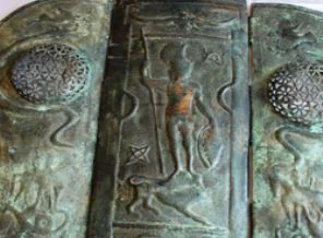 Çanakkale'de 3 parça madeni zırh ele geçirildi
