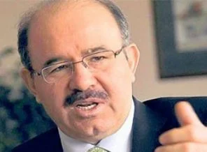 Çelik'ten 'tiksindirici' benzetme