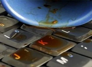 Cep telefonunuz ne yer ne içer?