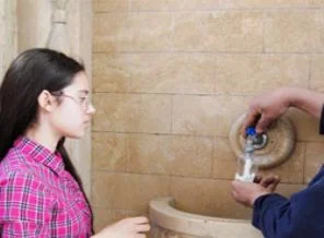 Çeşmelerinden bal ve süt akan okul