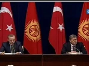 Çevirmen zorlanınca devreye bakın kim girdi ?