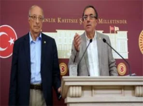 CHP'den şaşırtan 'resmi dil' açılımı