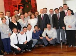 CHP, kendi içindeki taşeronu bitirdi