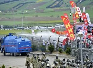 CHP yarın da Silivri'de