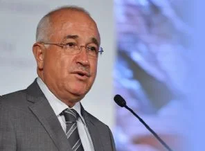 Çiçek: Komisyon için çoğunluk yeterli