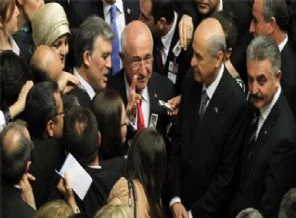 Çiçek'ten Önder'e: 302 şoförü gibisin