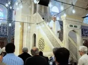 Diyanet imamları Türkçe, Kürtçe, Arapça, Arnavutça ve İngilizce aynı şeyi söyledi