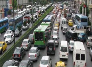 E-5 trafiğe kapandı