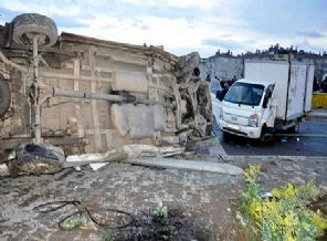 Elazığ'da trafik kazası: 2 ölü, 4 yaralı