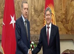 'Hoşgeldin Tayyip Ağabey' diyerek karşıladı