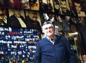 'İngilizlere karşı savaşan Kürtlerin dili eğitimde yasak, ama İngilizce serbest!..'