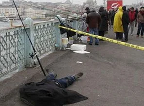 İnsanlığın öldüğü yer: Galata köprüsü