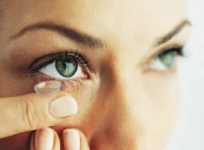 İnternetten kontakt lens almayın