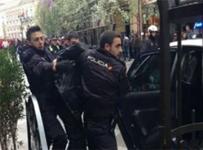 İspanyol polisi Galatasaray taraftarını copladı