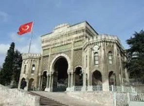 İstanbul Üniversitesi'nde gerginlik
